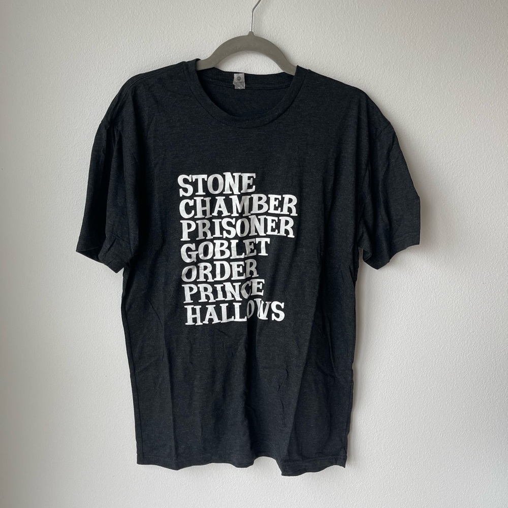 Harry Potter T, Large